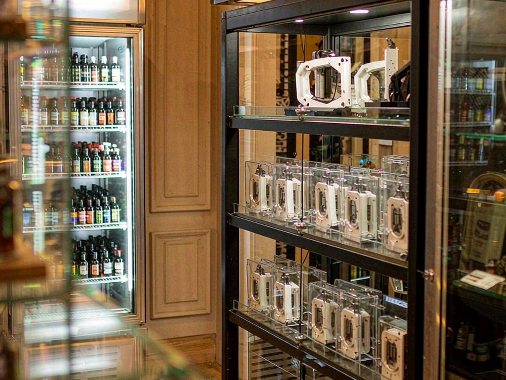 B2B Supply of Elektronna Ya Sisgareta products in Bangkok — bulk case
