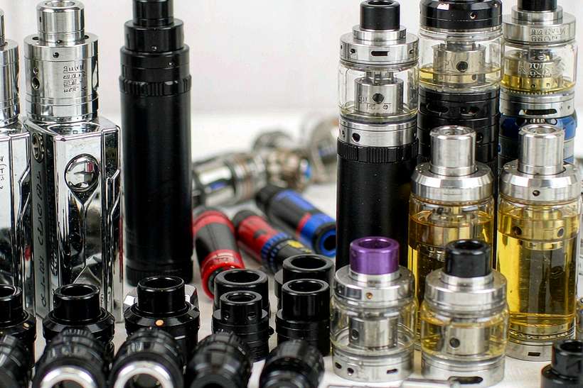 B2B Supply of Elektronna Ya Sisgareta products in Bangkok — Summer deals
