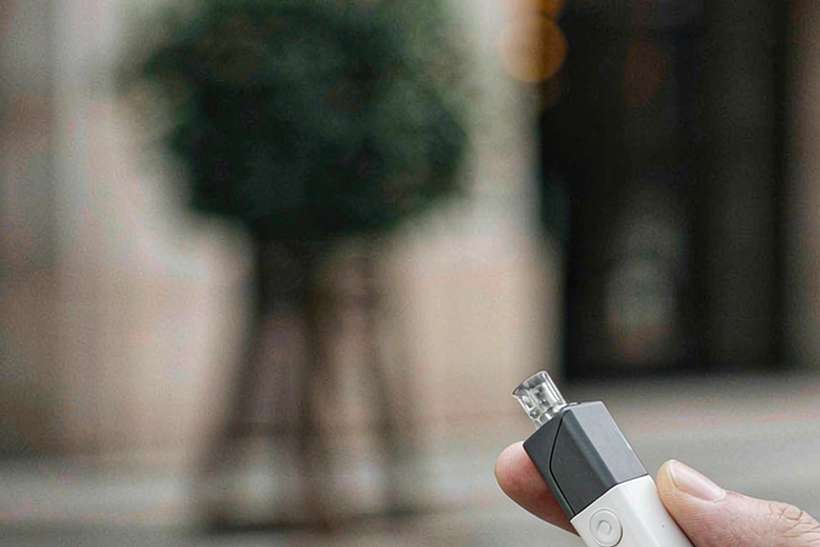 Case Study: Bangkok Elektronna Ya Sisgareta — US warehouse