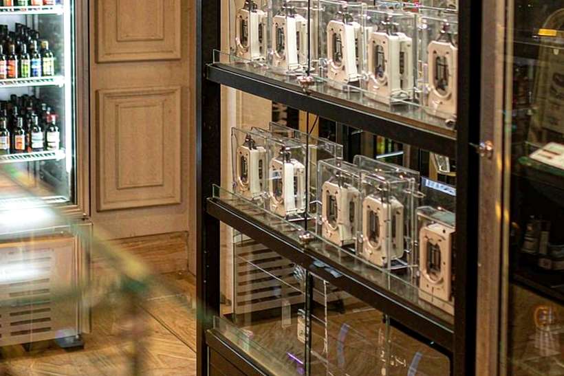 Case Study: Elektronna Ya Sisgareta kits — EU stock