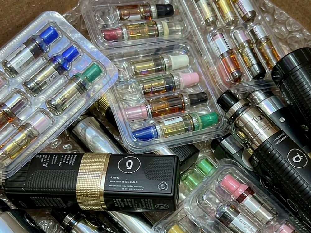 Glossary of Bangkok Elektronna Ya Sisgareta — bulk case