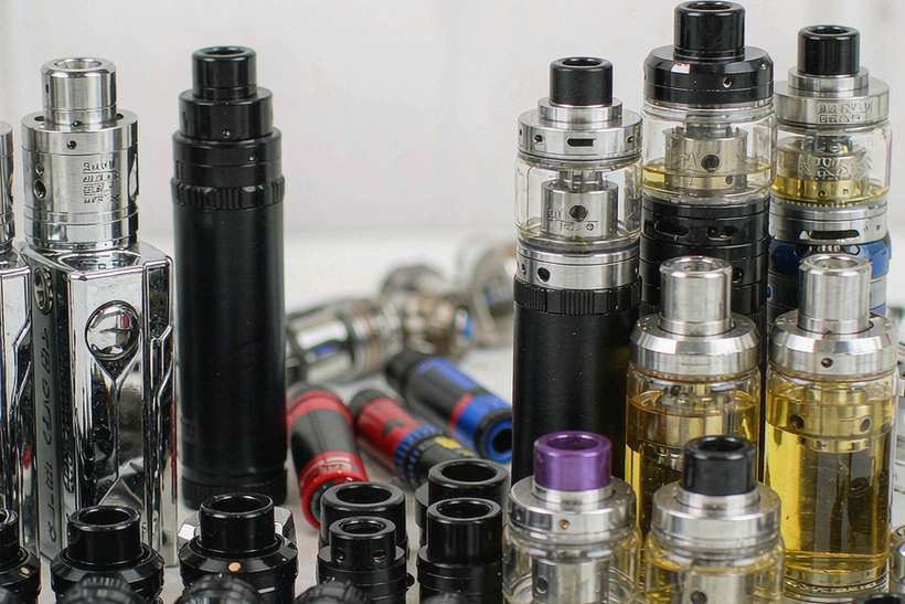 Glossary of Elektronna Ya Sisgareta hardware — bulk case