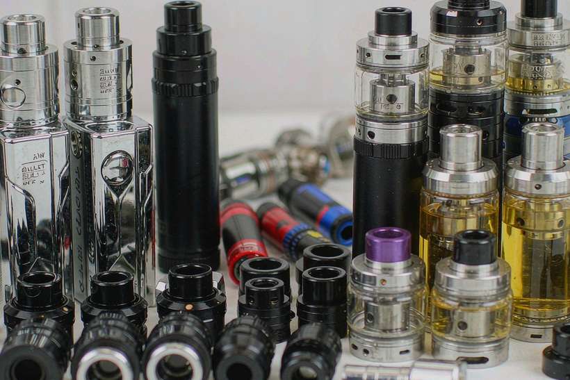 Import Guide for Elektronna Ya Sisgareta e-liquid — small parcel