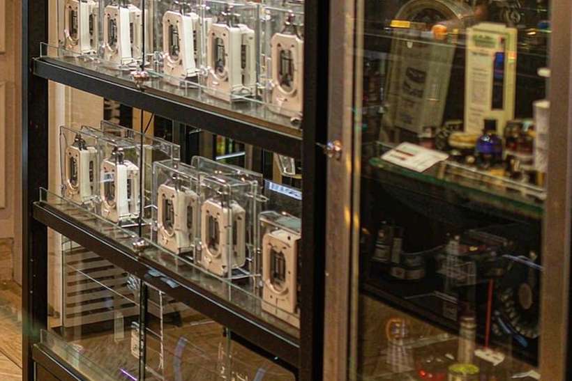 Launch Plan for Elektronna Ya Sisgareta accessories — Middle East