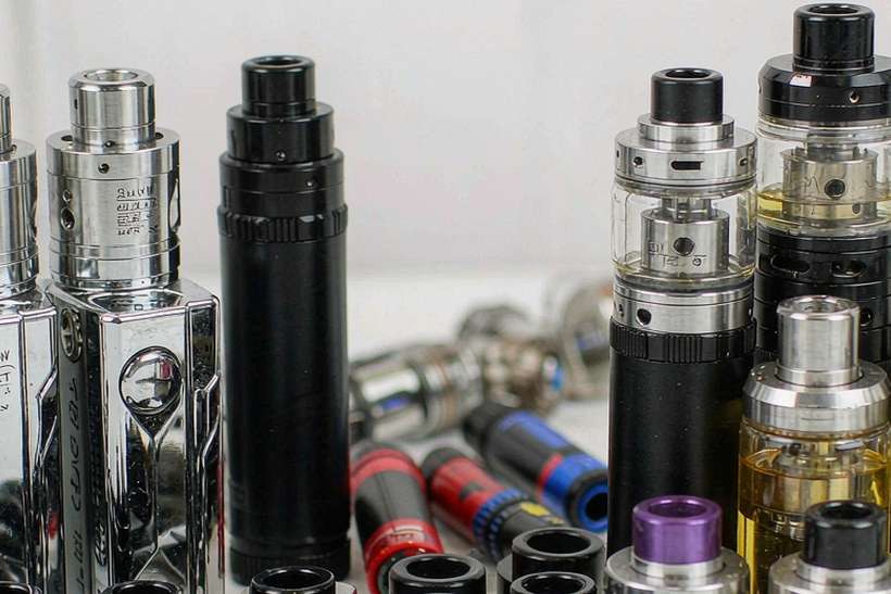 Launch Plan for Elektronna Ya Sisgareta hardware — ODM ready