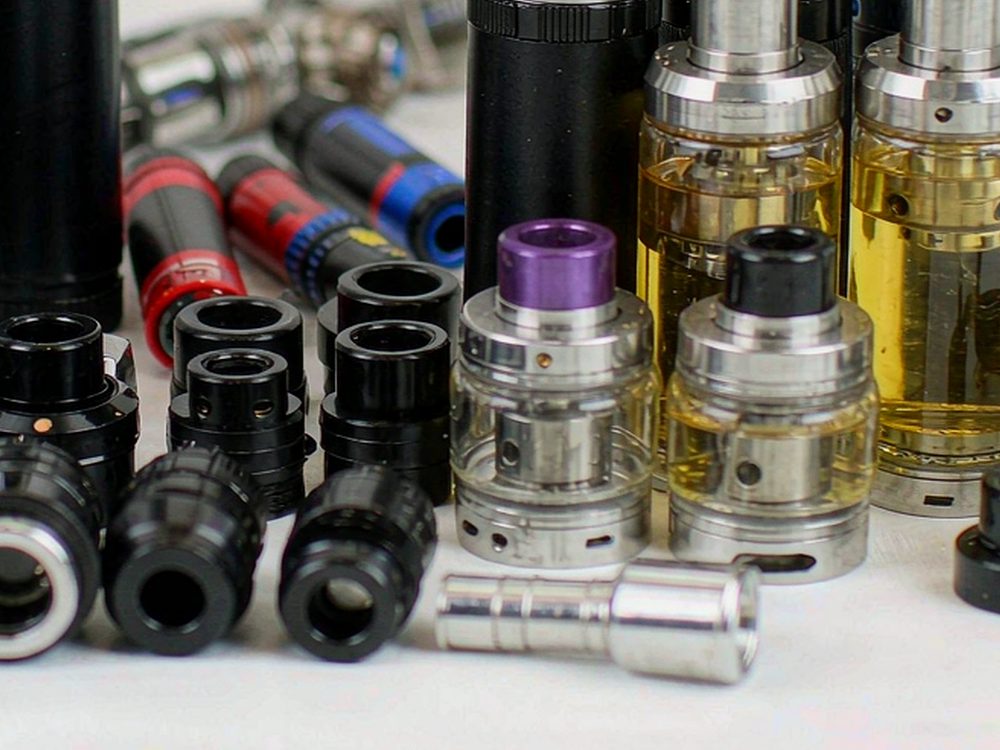 Launch Plan for Elektronna Ya Sisgareta kits — budget tier