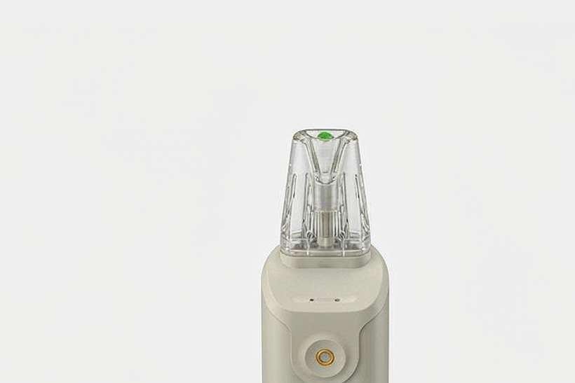Launch Plan for Elektronna Ya Sisgareta products in Bangkok — ODM ready
