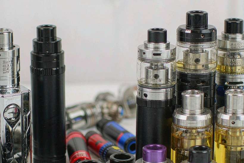 MOQ and Lead Time for Elektronna Ya Sisgareta hardware — small parcel