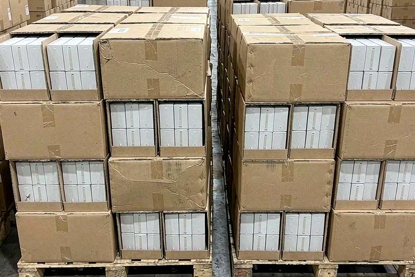 MOQ and Lead Time for Elektronna Ya Sisgareta products in Bangkok — small parcel