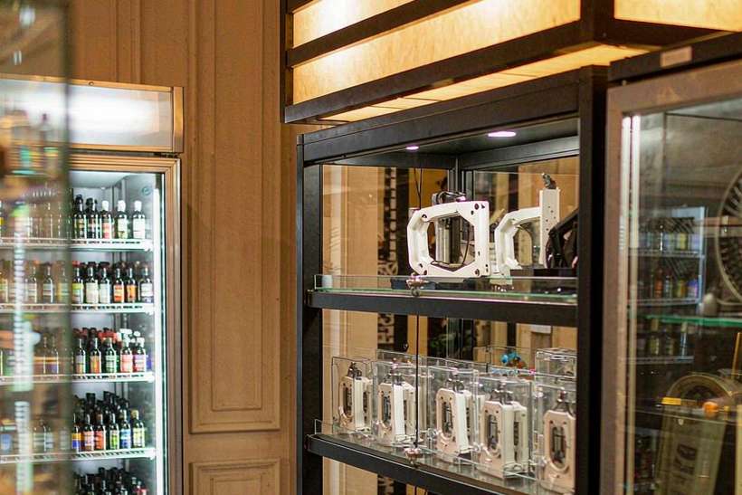 OEM and ODM Options for Elektronna Ya Sisgareta e-liquid — bulk case