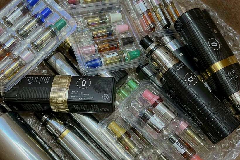 Regional Review of Bangkok Elektronna Ya Sisgareta — OEM available