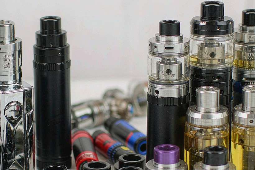 Restocking Elektronna Ya Sisgareta accessories — bulk case