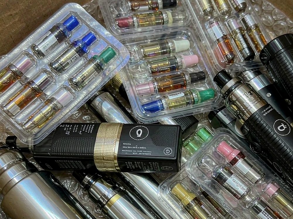 Restocking Elektronna Ya Sisgareta accessories — premium tier