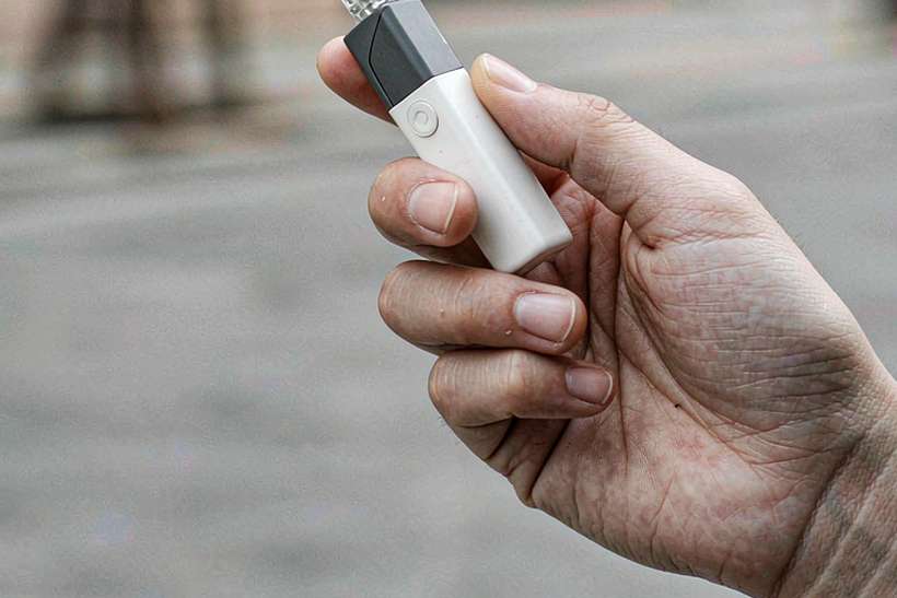 Restocking Elektronna Ya Sisgareta products in Bangkok — EU stock