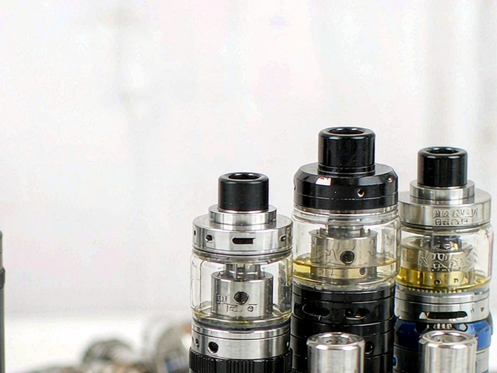 Shipping Guide for Elektronna Ya Sisgareta e-liquid — with fast shipping