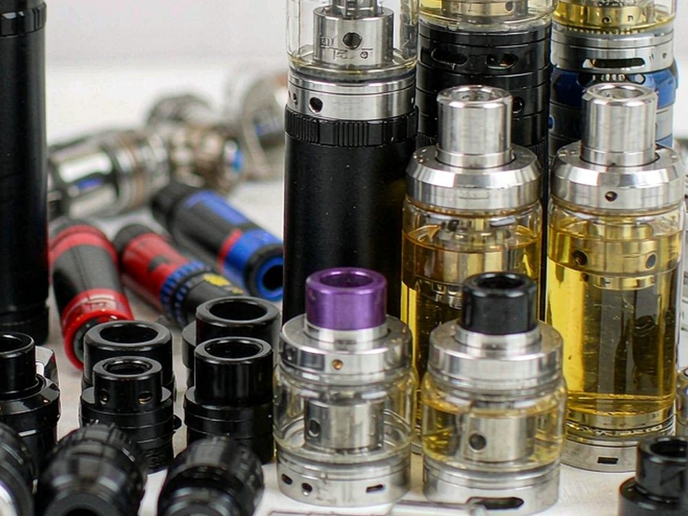 Shipping Guide for Elektronna Ya Sisgareta products in Bangkok — bulk case