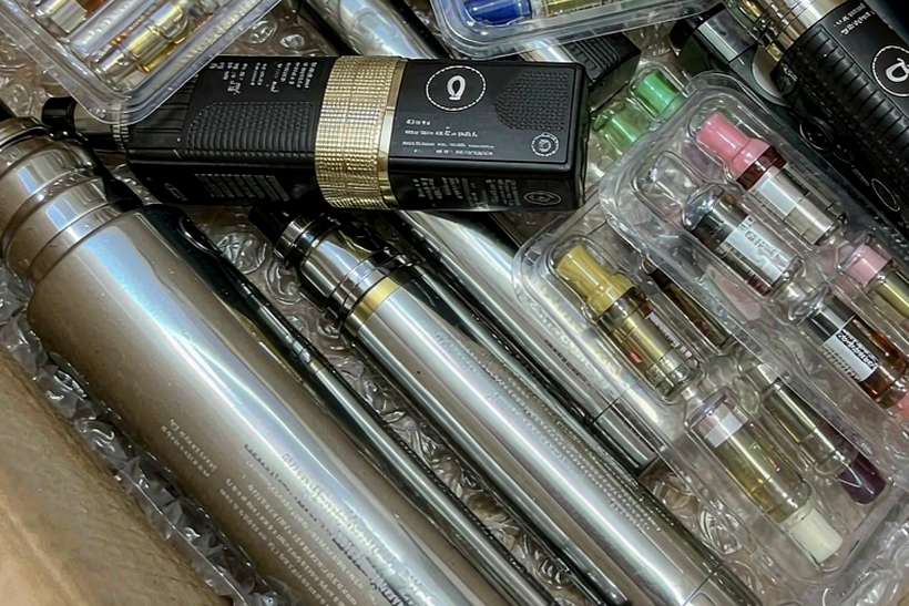Shipping Guide for Elektronna Ya Sisgareta products in Bangkok — EU stock