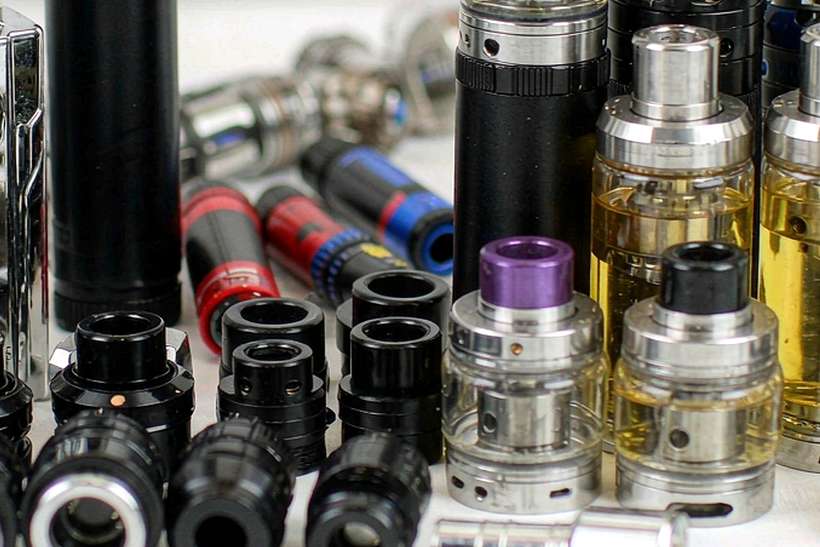 Sourcing Report on Elektronna Ya Sisgareta products in Bangkok — EU stock
