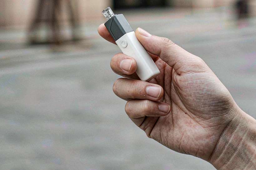 Sourcing Report on Elektronna Ya Sisgareta tanks — limited batch