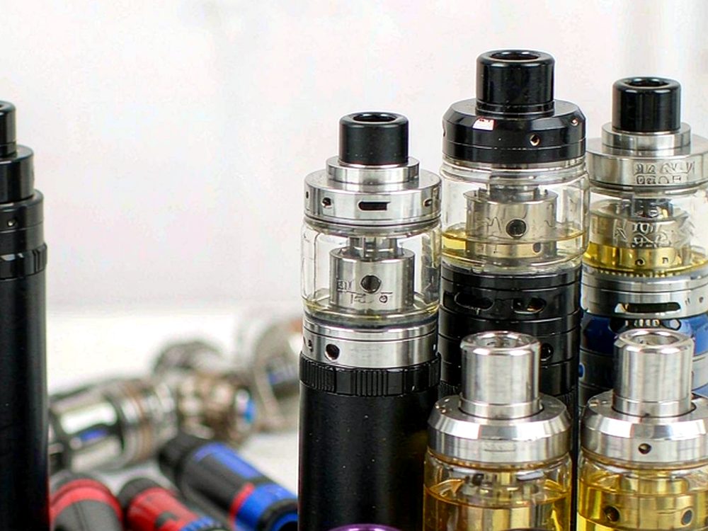 Sourcing Report on Elektronna Ya Sisgareta tanks — premium tier
