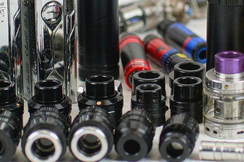 Sourcing Report on Elektronna Ya Sisgareta tanks — Spring catalog