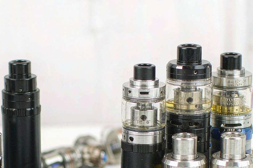 Starter Kit Guide for Bangkok Elektronna Ya Sisgareta — small parcel