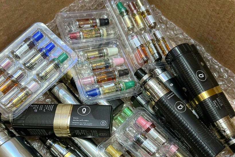 Warranty Notes for Bangkok Elektronna Ya Sisgareta — Winter special