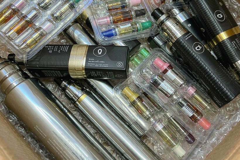 Wholesale Elektronna Ya Sisgareta products in Bangkok — small parcel